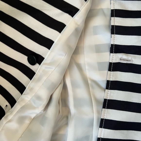 Banana Republic Striped Trench - Picture 11 of 15